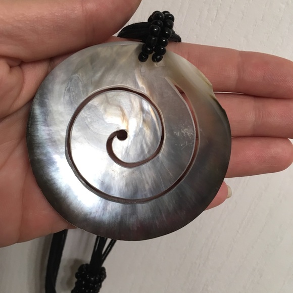 Carved Abalone Shell Necklace - Picture 4 of 4